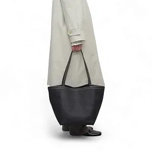The Row Сумка Park Tote Three Stitch Black из кожи Black / Ecru - фото 2