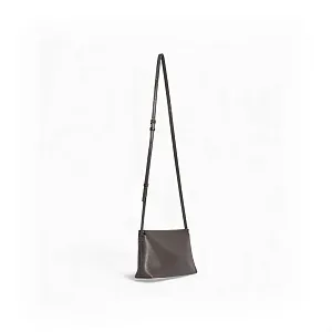 The Row Сумка Rene Crossbody Black из кожи Taupe - фото 2