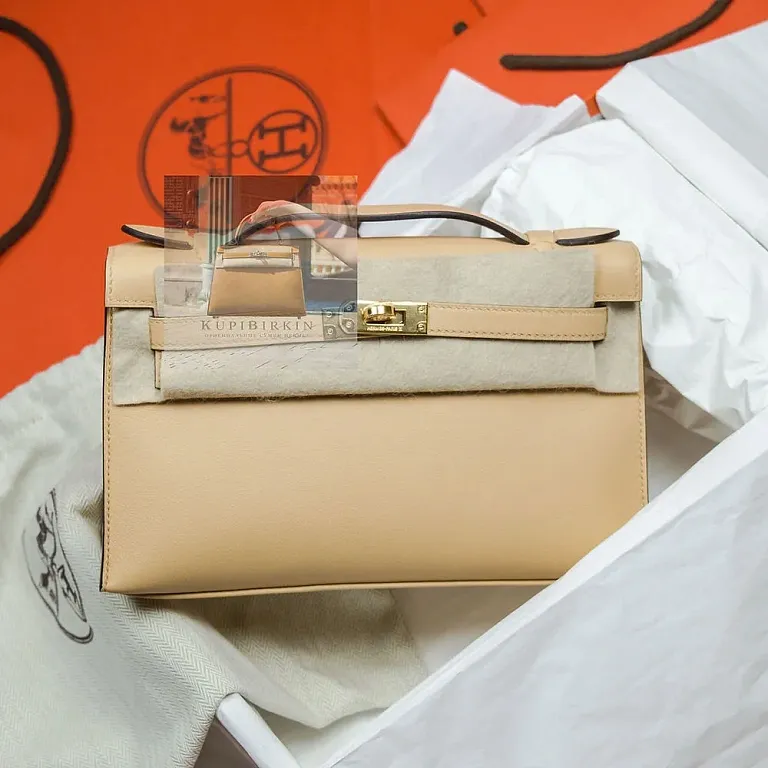 Hermes Kelly Pouchette Swift Natural Sable Gold Hardware - фото 1
