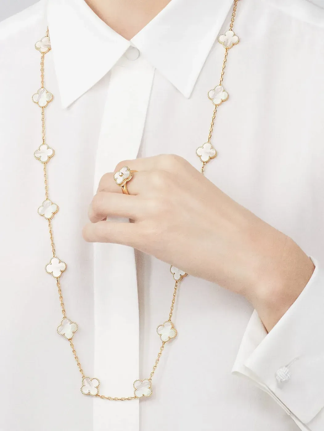 Van Cleef & Arpels Кольцо Vintage Alhambra Yellow Gold - фото 2