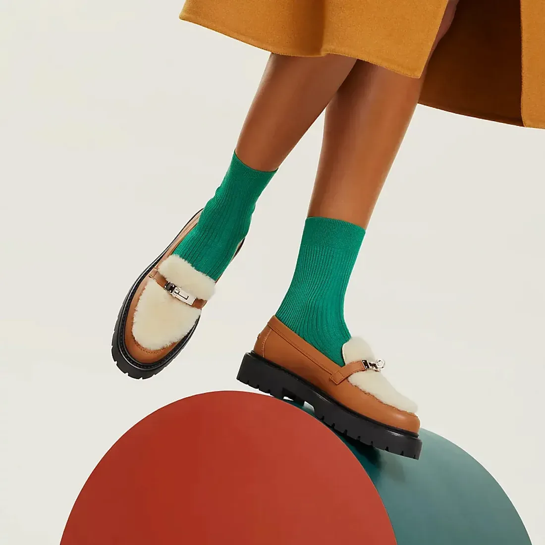 Hermès Лоферы Icone Naturel / Ecru - фото 6