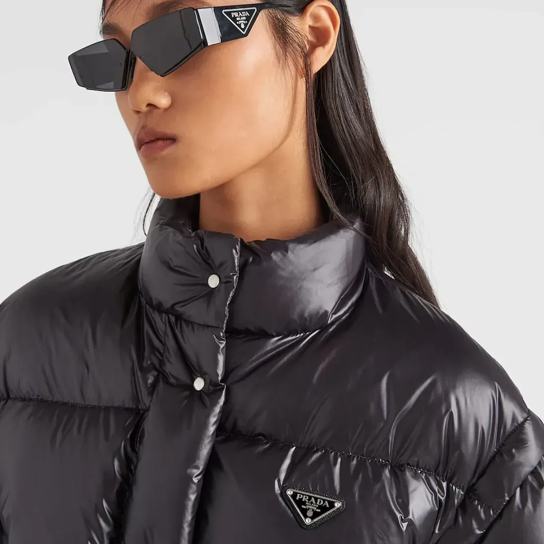 Prada Укороченный пуховик-трансформер из Re-Nylon Black - фото 3
