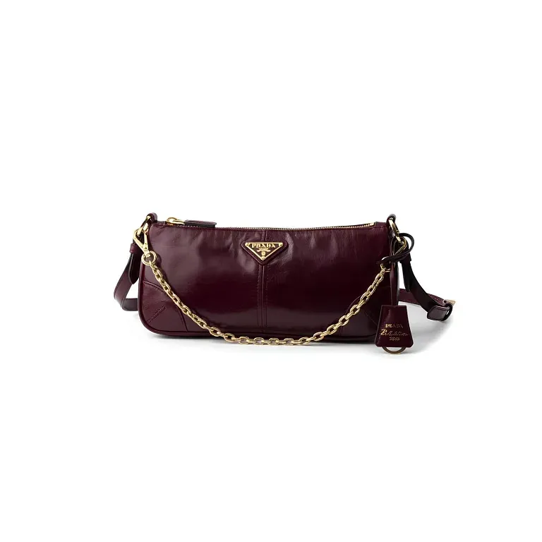 Сумка средняя Re-Edition 2002 Prada Burgundy - фото 1