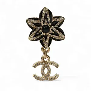 Chanel Серьги-гвоздики Flower Motif - фото 3
