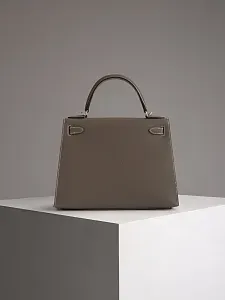 Hermès Cумка Sellier Kelly 28 Etoupe Epsom Palladium Hardware - фото 7
