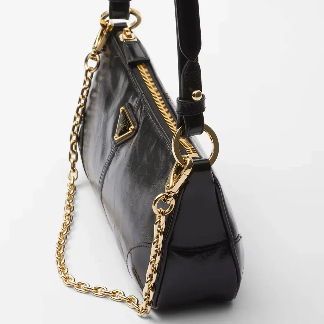 Prada Re-Edition 2002 cредняя кожаная сумка через плечо Black - фото 5