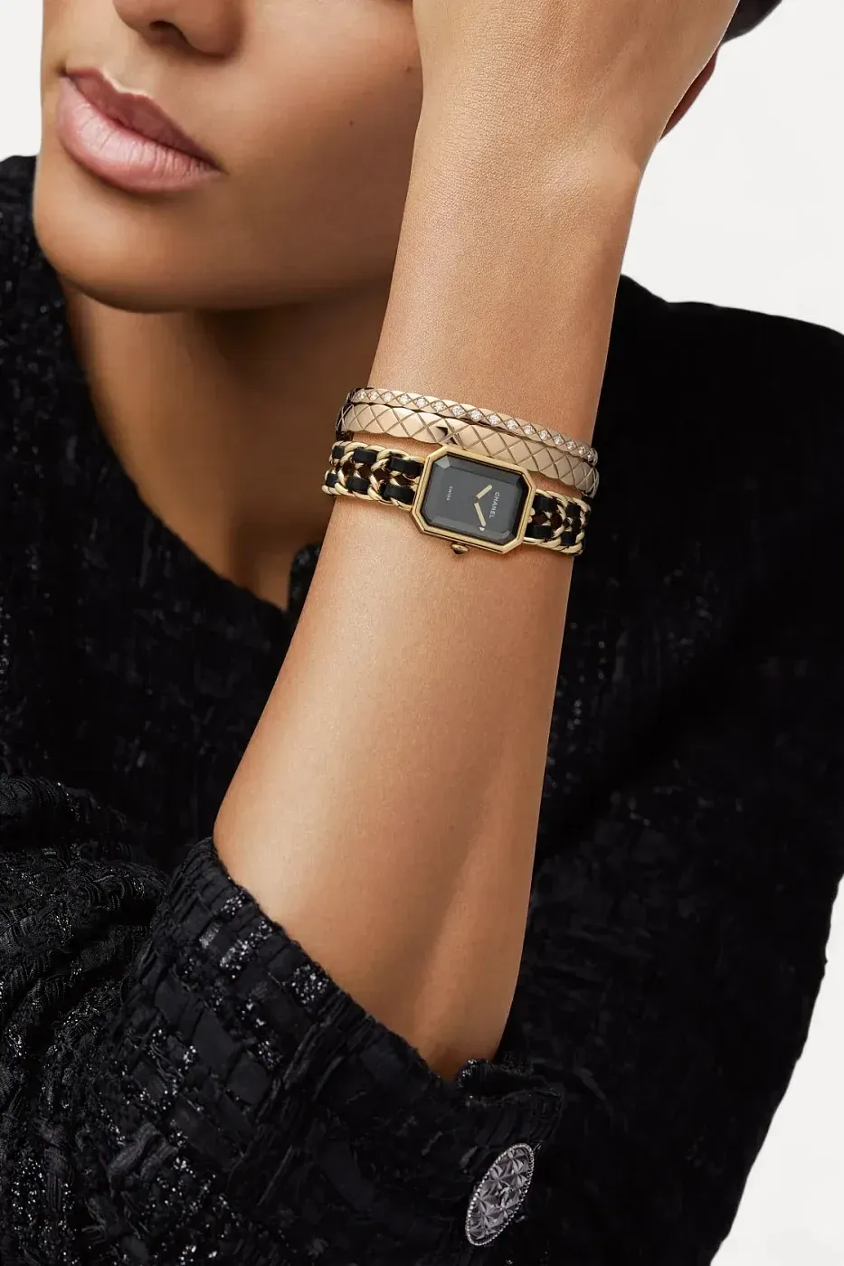 Chanel Браслет Coco Crush Beige Gold - фото 3