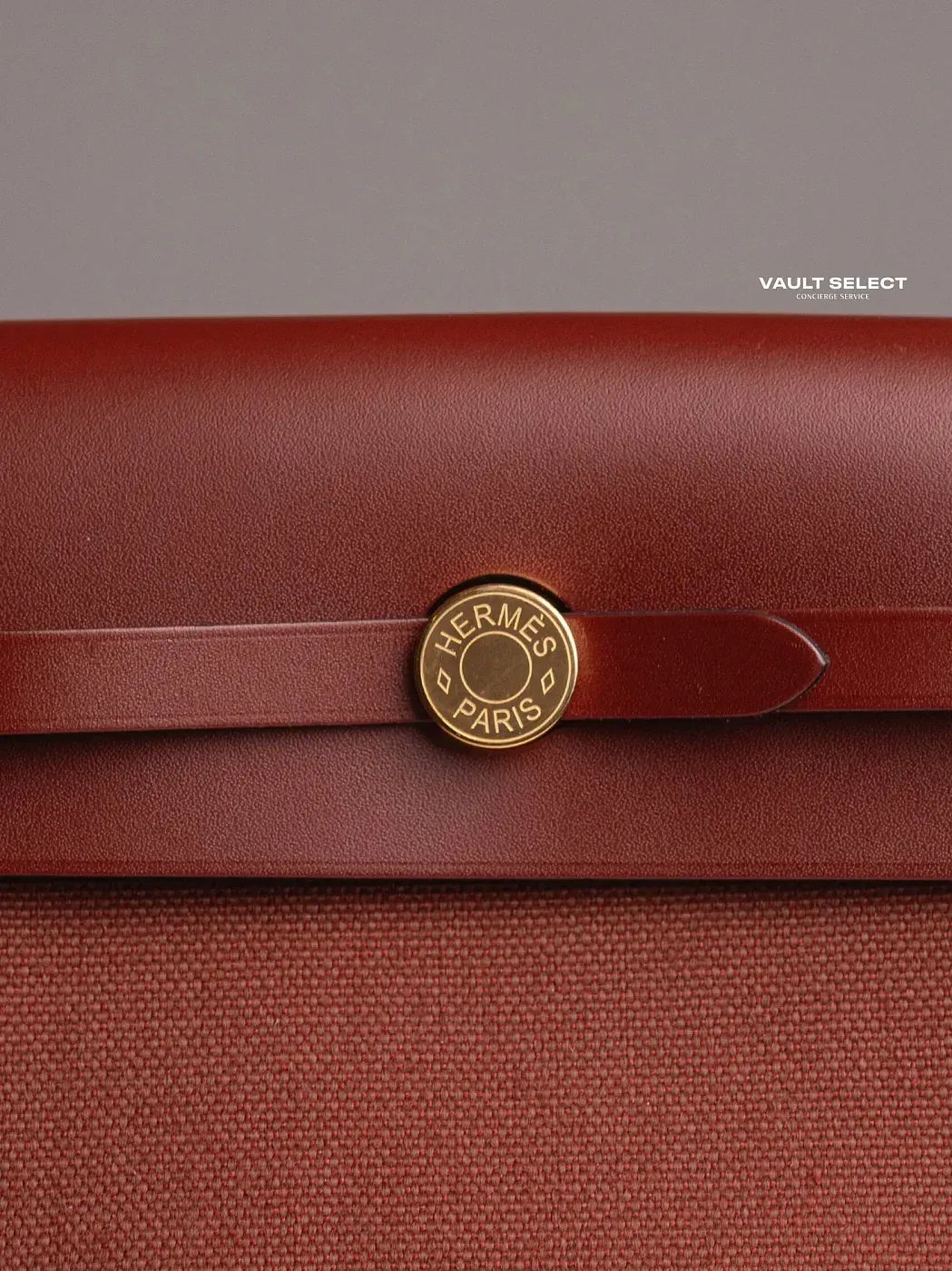 Hermès Сумка Herbag Zip 20 Rouge H Toile Militaire Vache Hunter Gold Hardware - фото 3