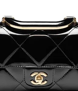 Chanel Мини-сумка с клапаном и ручкой сверху - фото 4