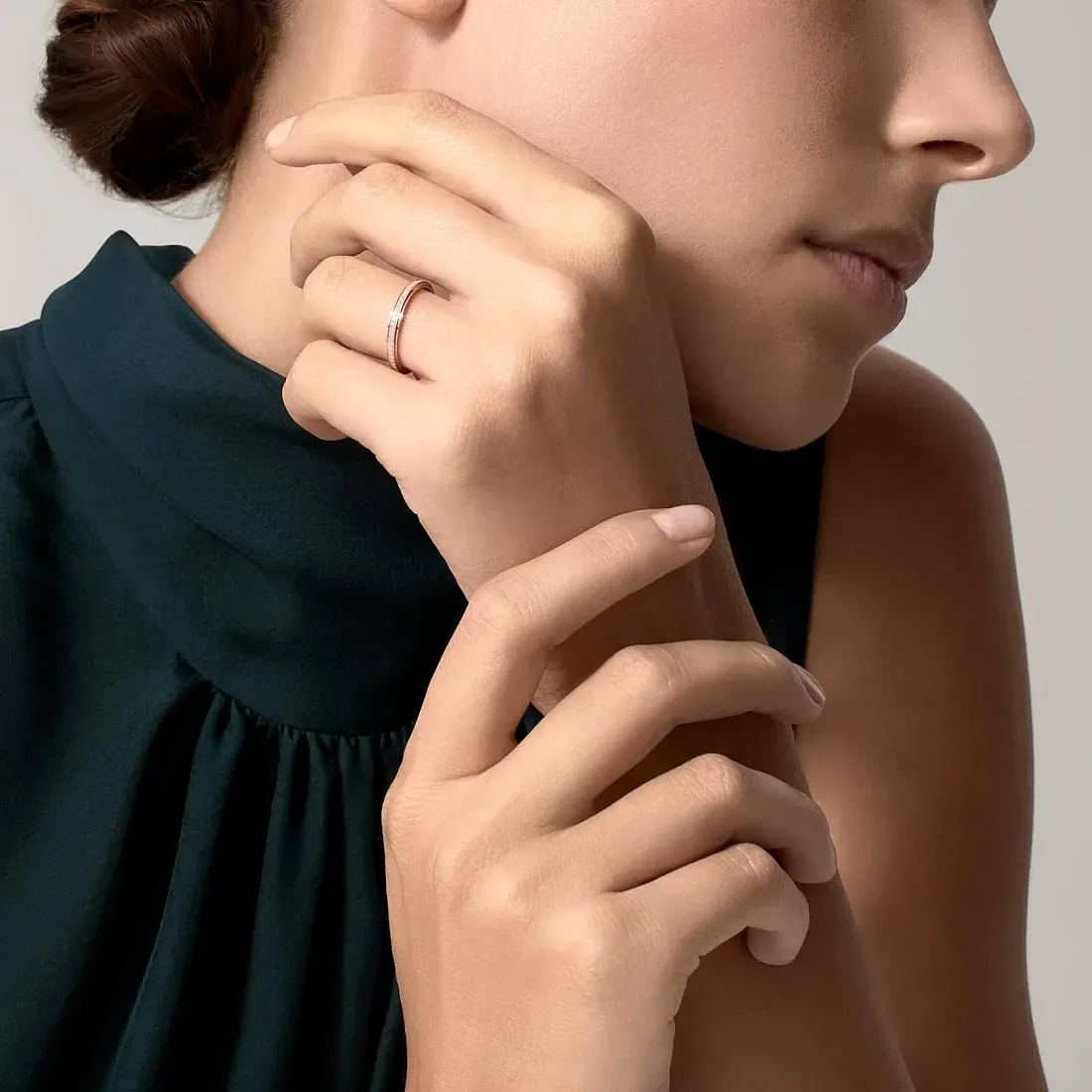 Cartier Обручальное кольцо с бриллиантовым паве D Amour 2,3 мм Rose Gold - фото 3