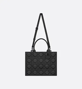 Dior Сумка Book Tote ultra-matte black calfskin среднего формата - фото 5