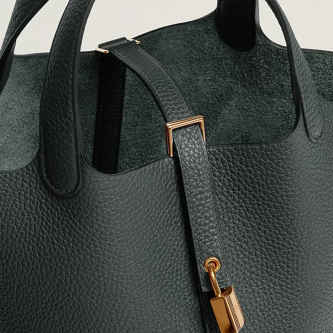 Hermès Сумка Picotin 18 Vert Mangrove Clemence Gold Hardware - фото 3