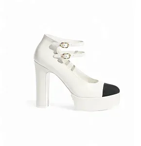 Chanel Кожаные туфли Мэри-Джейн White/Black - фото 1
