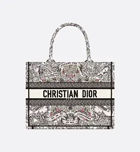 Dior Сумка Book Tote around the world motif среднего формата Latte - фото 1