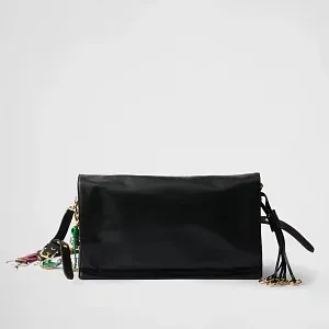 Prada Сумка через плечо Soft Sound из мягкой кожи с подвесками - фото 5