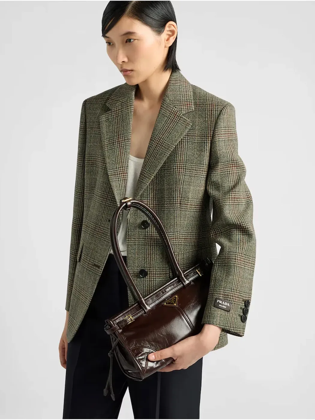 Prada Средняя кожаная сумка Dark Brown - фото 2