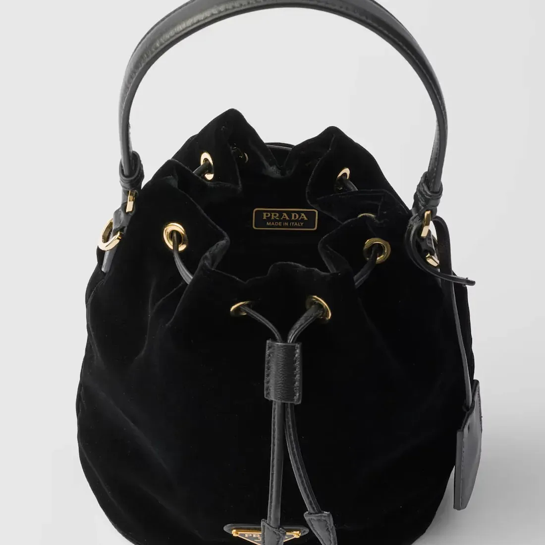 Prada Вельветовая мини-сумка с деталями из наппа-кожи - фото 5