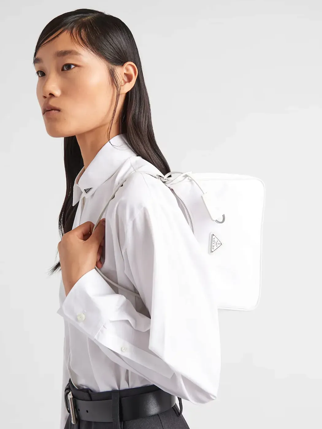 Prada Мини-сумка Re-Edition 2005 из Re-Nylon и сафьяновой кожи White - фото 8