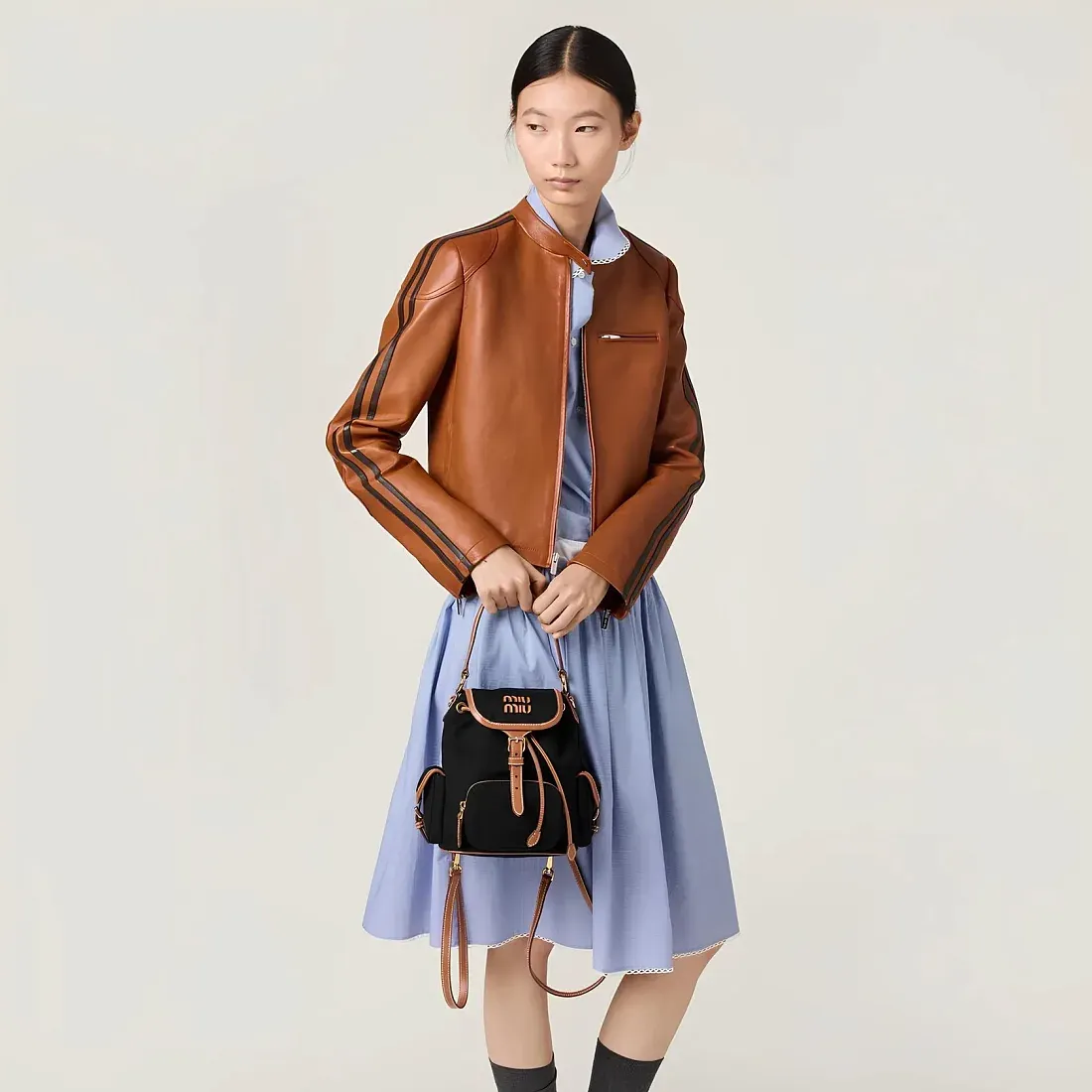 Miu Miu Рюкзак Canvas and leather backpack Black/Brandy - фото 2