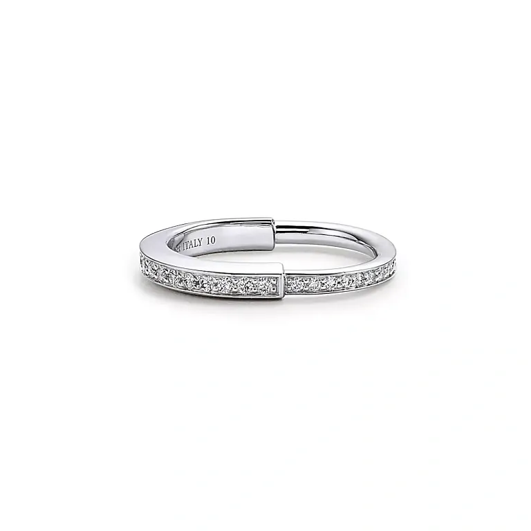 Кольцо Tiffany Lock Ring with Pave Diamonds Men White Gold - фото 1
