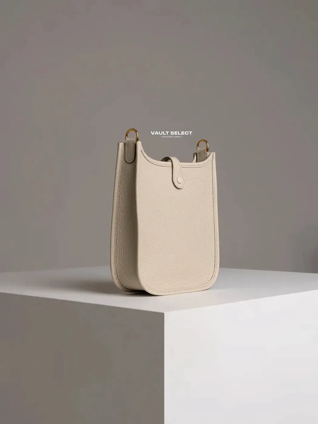Hermès Сумка Evelyne 16 Beton Clemence Gold Hardware - фото 6