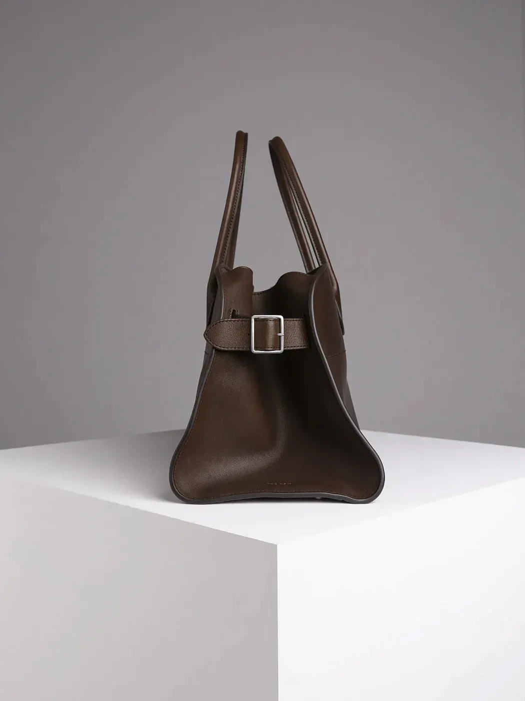 The Row Сумка EW Margaux Deep Brown из кожи - фото 4