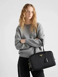 Prada Большая сумка с верхними ручками из Re-Nylon и кожи с замком - фото 2