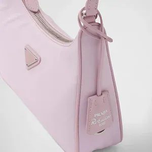 Prada Мини-сумка Re-Edition 2005 из Re-Nylon и сафьяновой кожи Alabaster Pink - фото 6