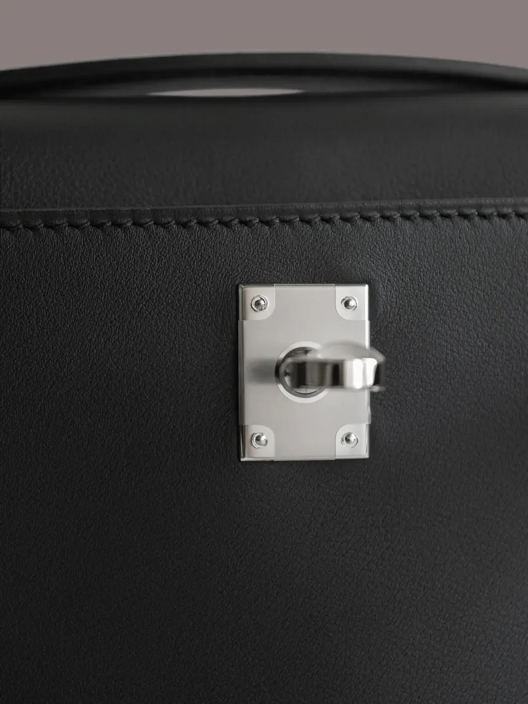 Hermès Сумка Pochette Kelly Mini Black Swift Palladium Hardware - фото 4