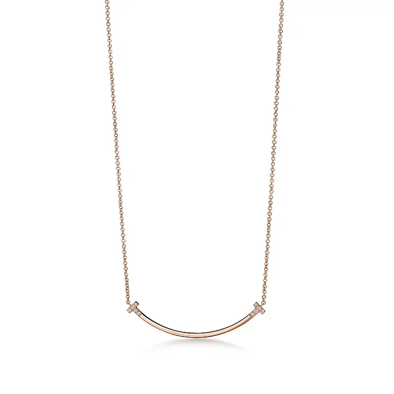 Подвеска Tiffany T Smile Small Pendant with Diamonds Yellow Gold - фото 1