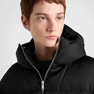 Prada Пуховик из Re-Nylon - фото 3